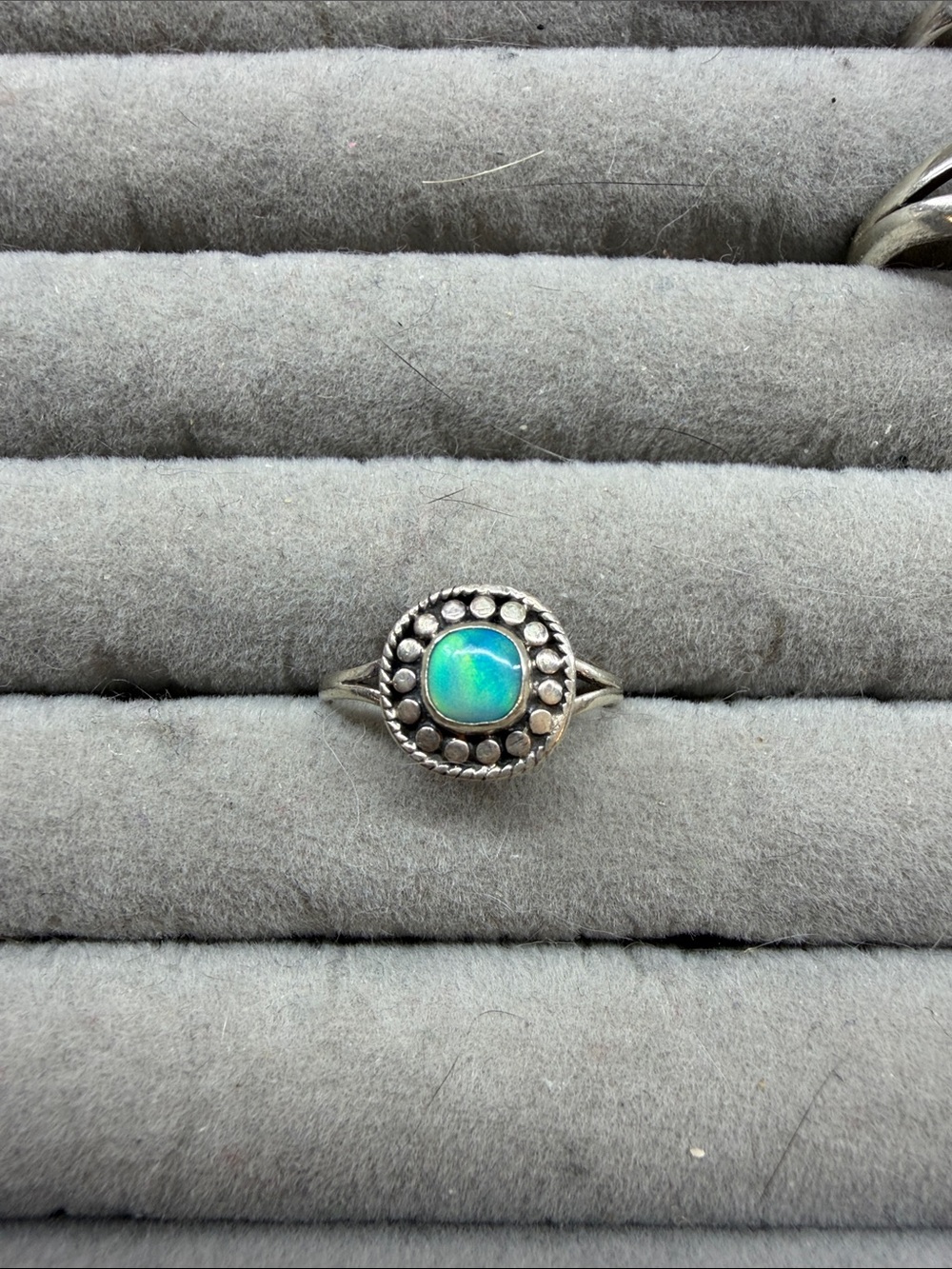 Sterling Silver Blue-Green Opal Cabochon Ring - Picture 4 of 5